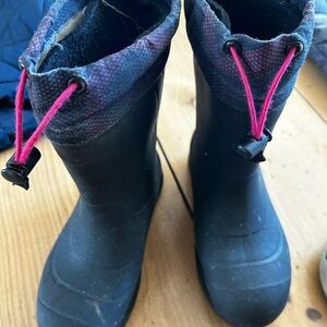 Kamik insulated winter boots kids size 1